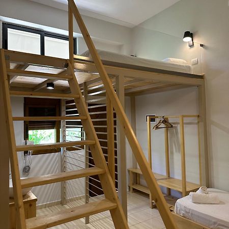 Bora Rooms Himare Exterior photo