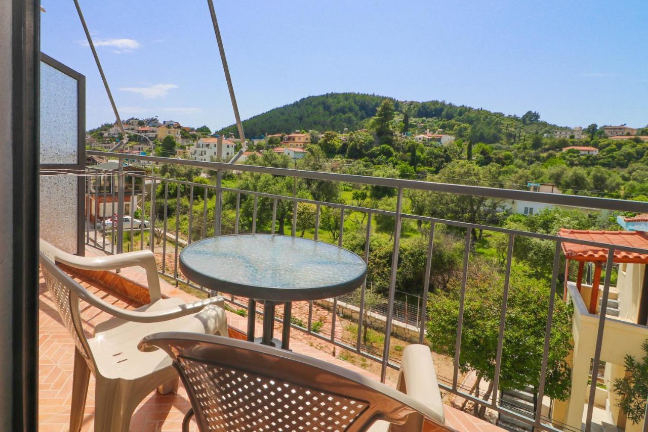 Bora Rooms Himare Exterior photo