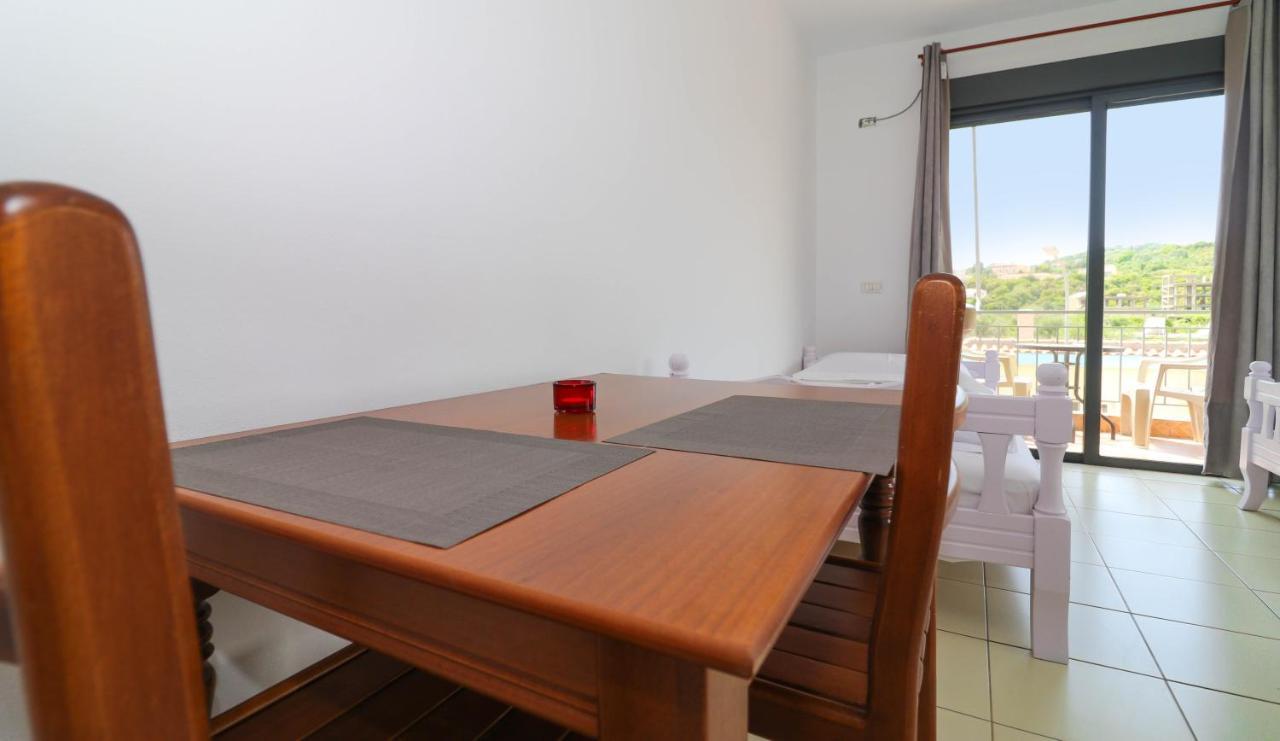 Bora Rooms Himare Exterior photo