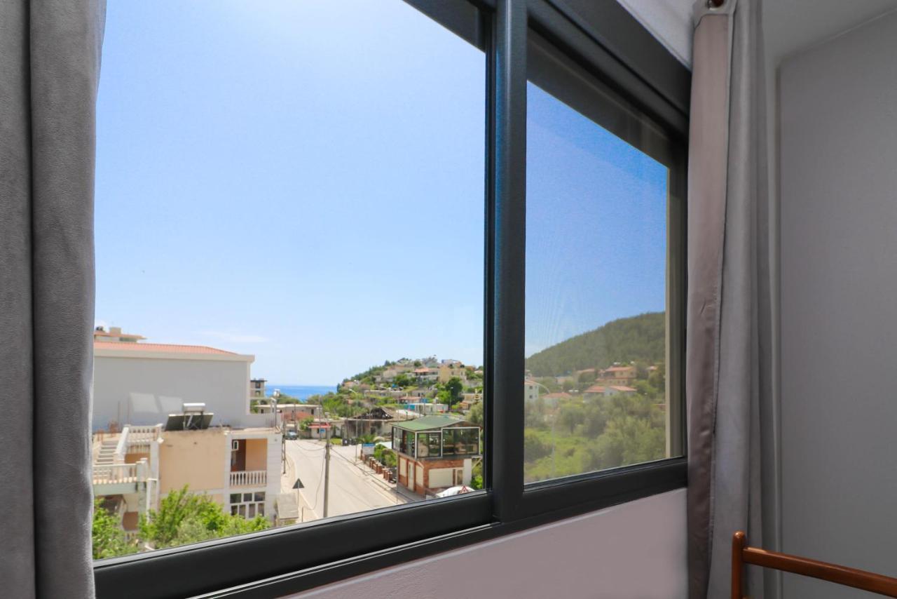 Bora Rooms Himare Exterior photo