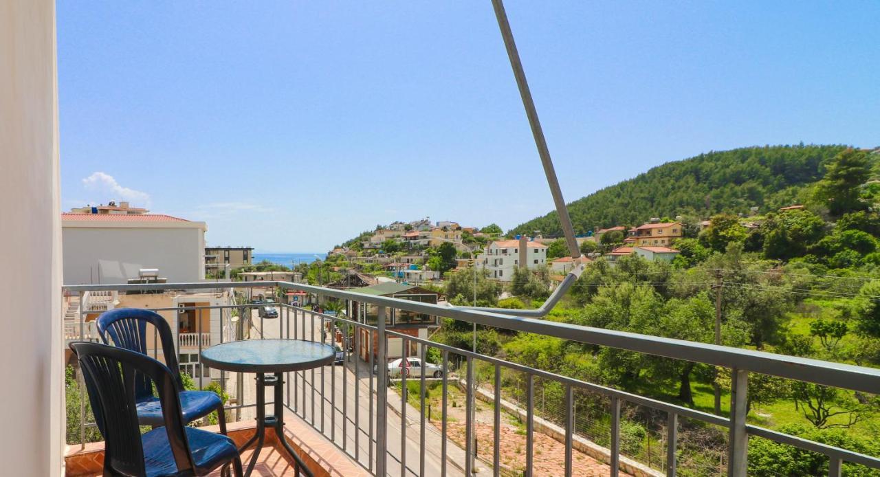 Bora Rooms Himare Exterior photo