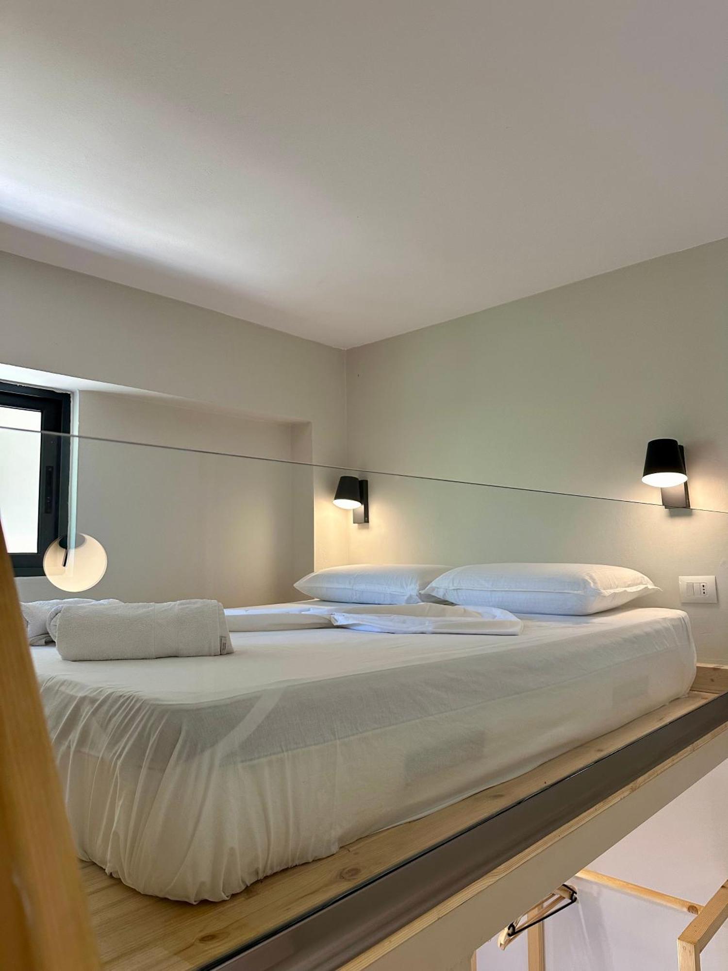 Bora Rooms Himare Exterior photo